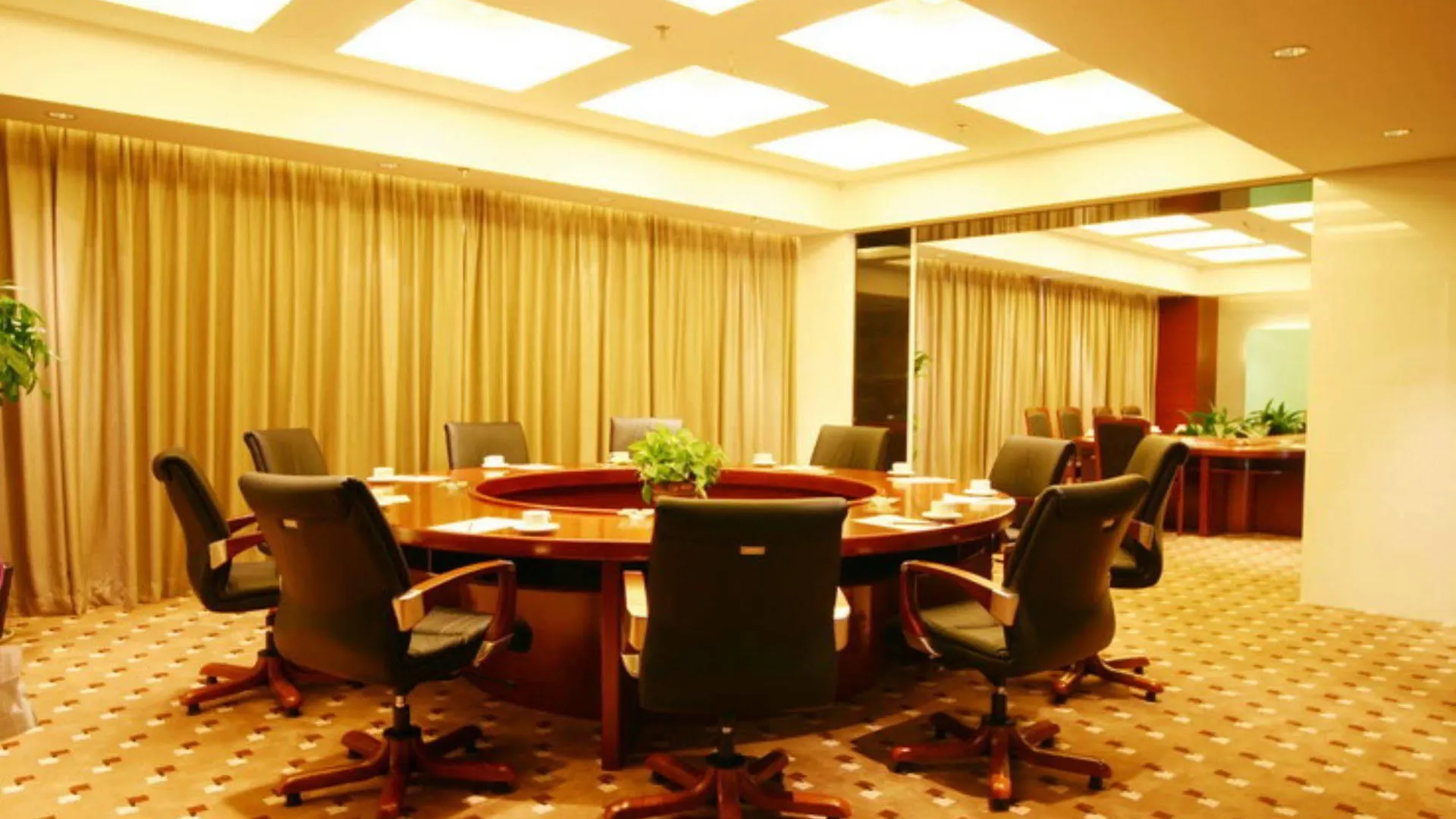 ****  Star City Hotel Чжухай Китай